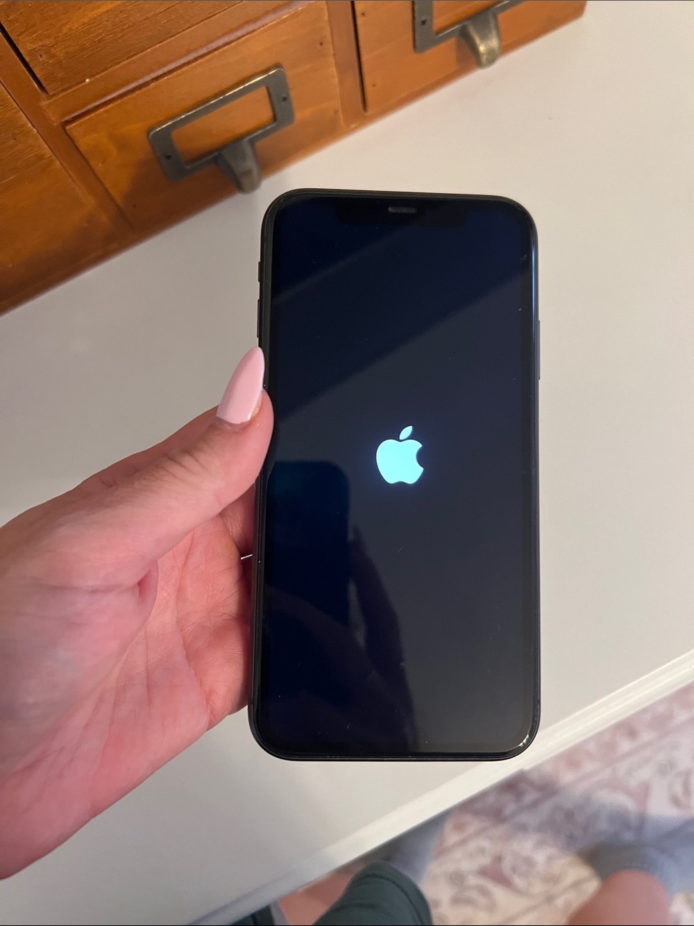 Apple iPhone 11 - Black